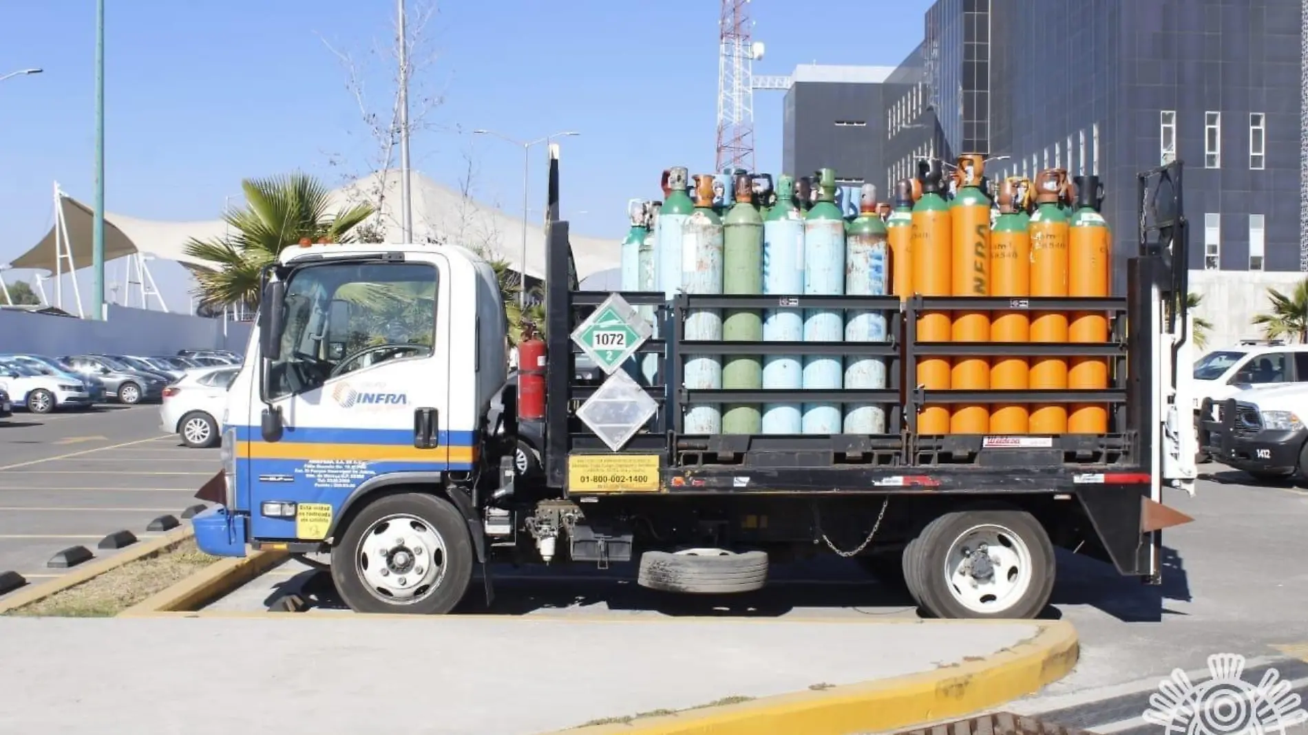 DETENIDOS TANQUES DE OXÍGENO2